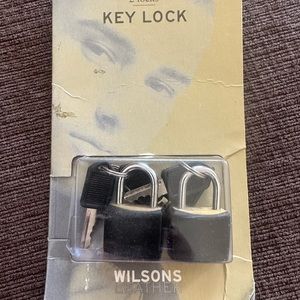 2 Locks w/keys